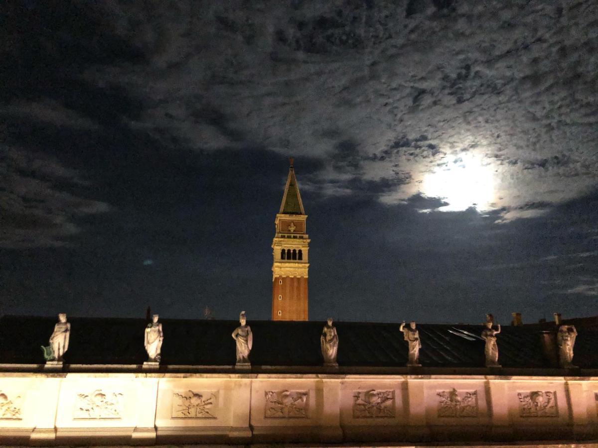 Le Vele Di Venezia Lägenhet Exteriör bild